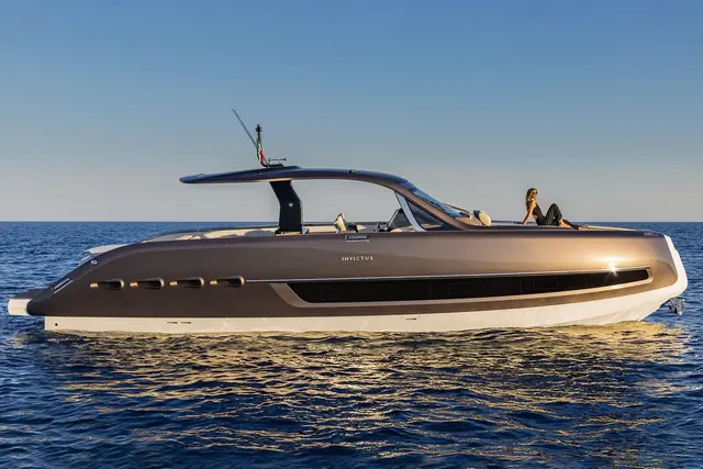 Invictus 460 — Monaco Lux Yachts, Monaco